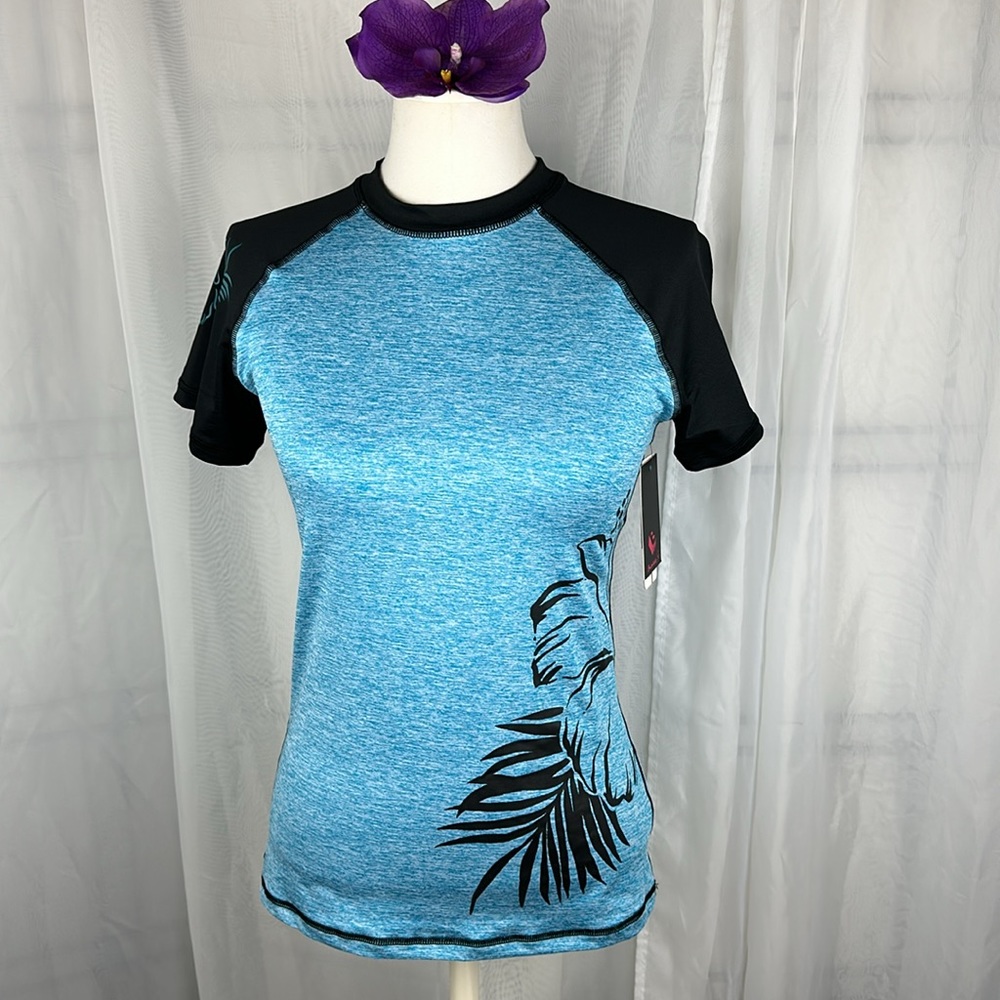 Burnside | Blue/Black UV Protection UPF 35+ Rash Guard Swim Top | M-L